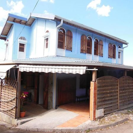 Maison Situee Dans Un Petit Village De Pecheur Le Carbet Luaran gambar